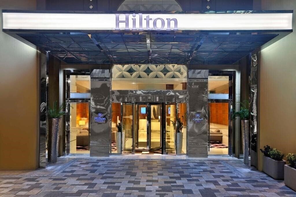 Отель Hilton Dubai The Walk (ex. Hilton Dubai Jumeirah Residence) 4*