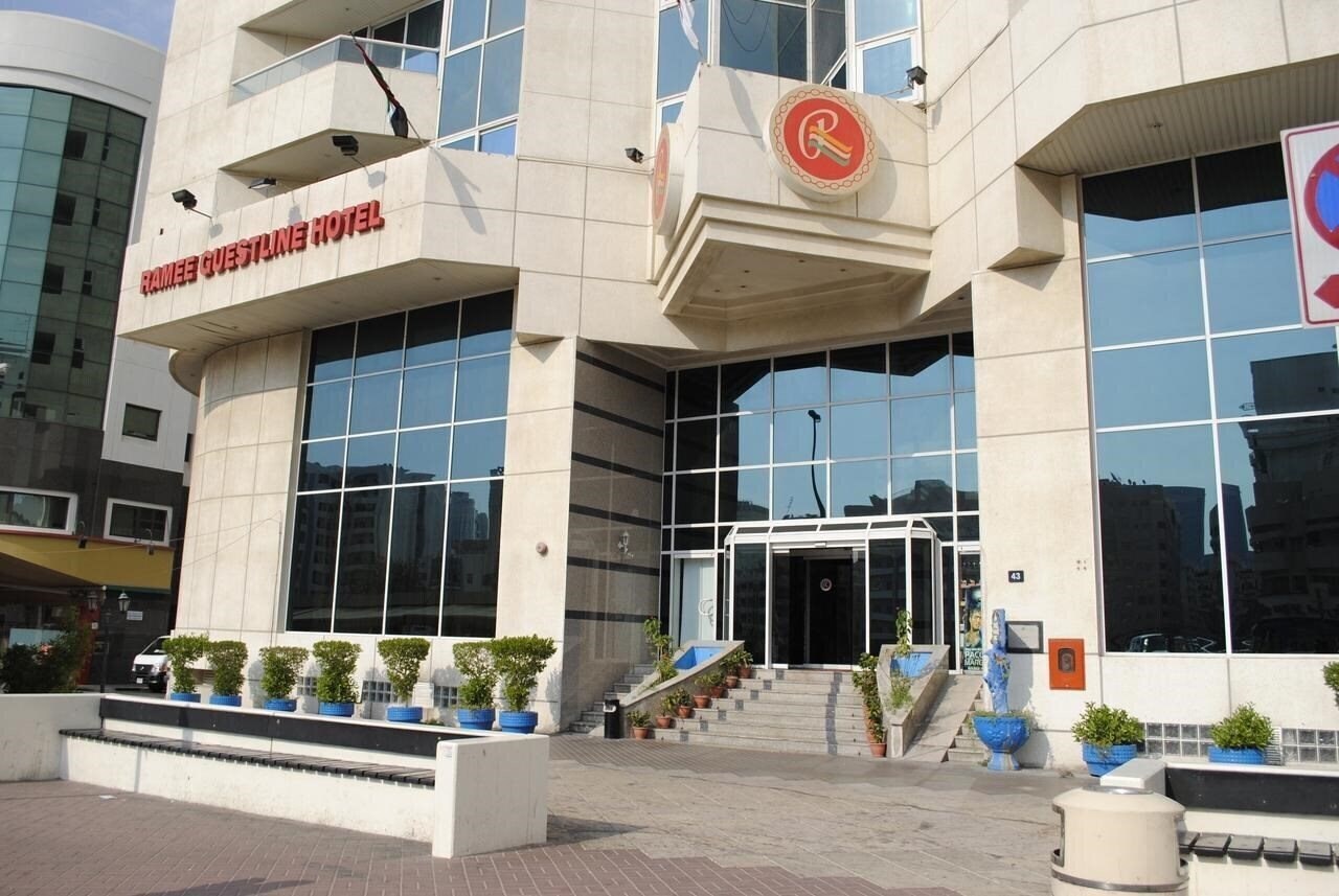 Отель Ramee Guestline Hotel Al Rigga 2*