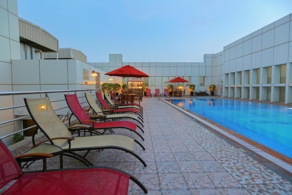 Фотографія Ivory Grand Apartments 3*