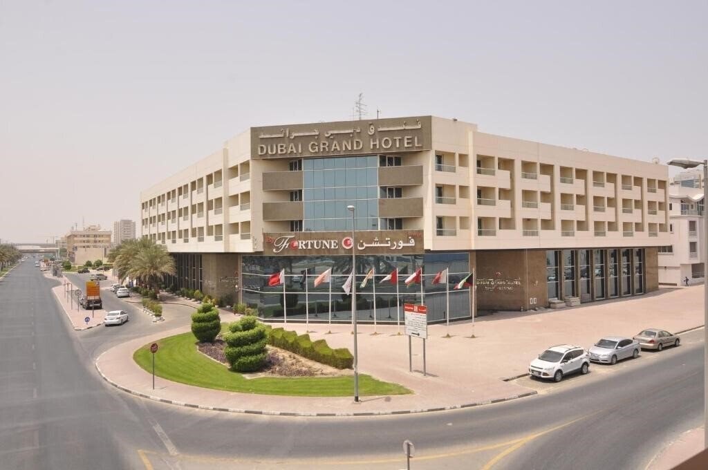 Отель Dubai Grand Hotel by Fortune (ex. Dubai Grand Hotel) 4*