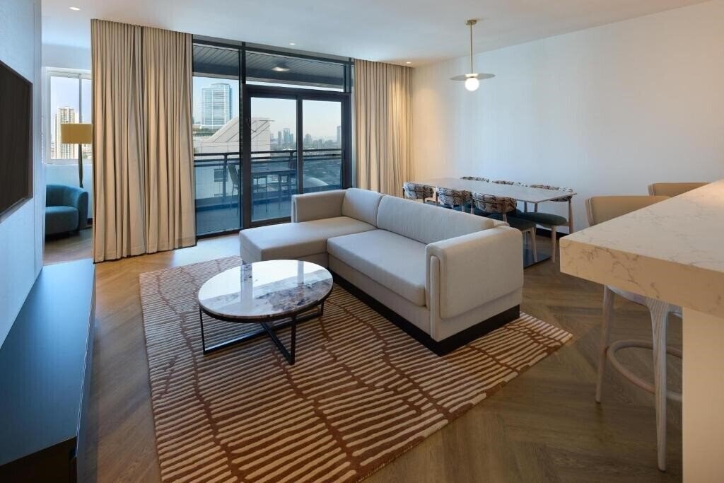 Фото Radisson Blu Residence Dubai Marina 5*
