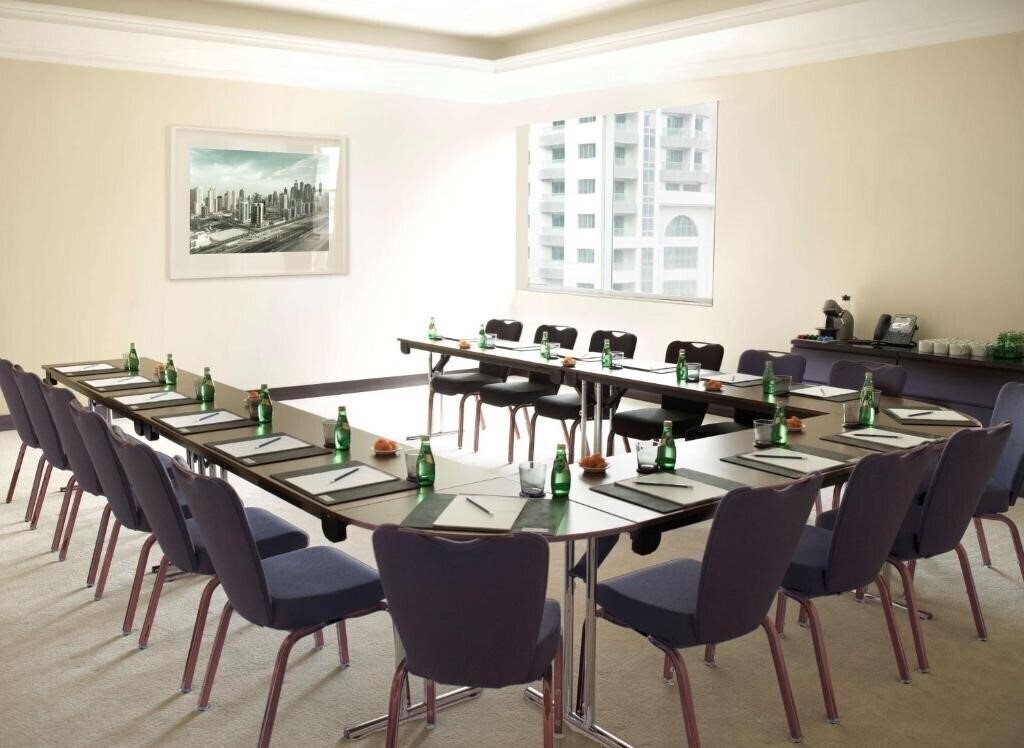Картинка Radisson Blu Residence Dubai Marina 5*