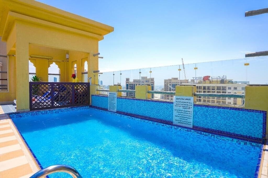 Отель Palette Royal Reflections Hotel 4*