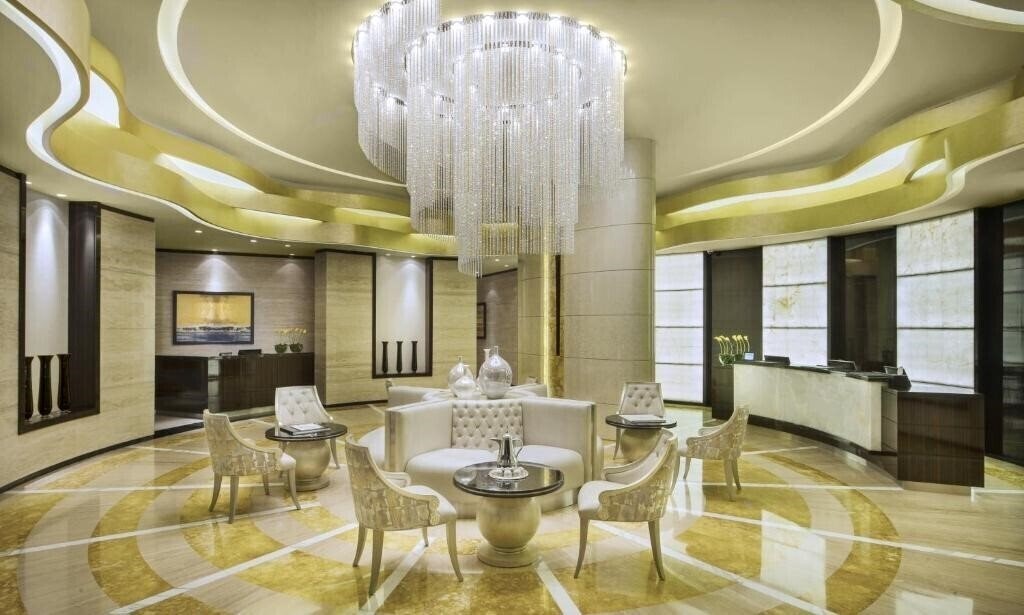 Отель Damac Maison Cour Jardin Apt апартаменты