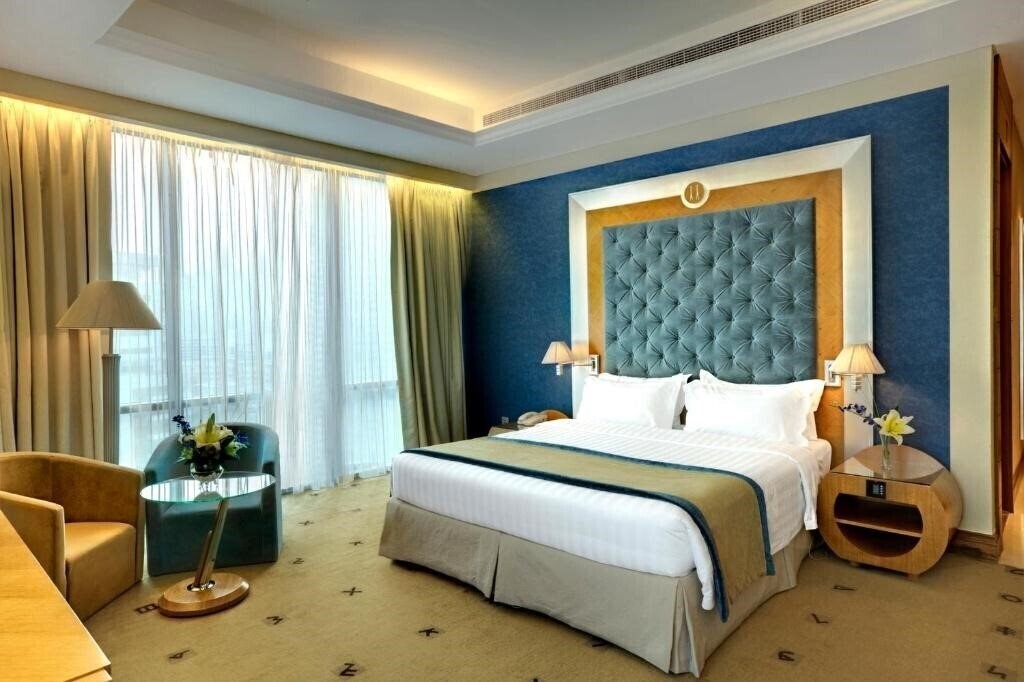 Готель Social Hotel 4*