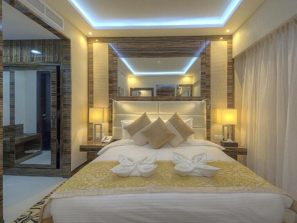 Фото Orchid Vue Hotel 4*