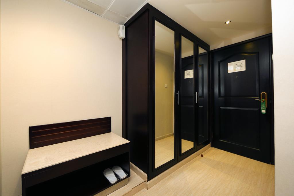 Фото Signature Inn Hotel 3*
