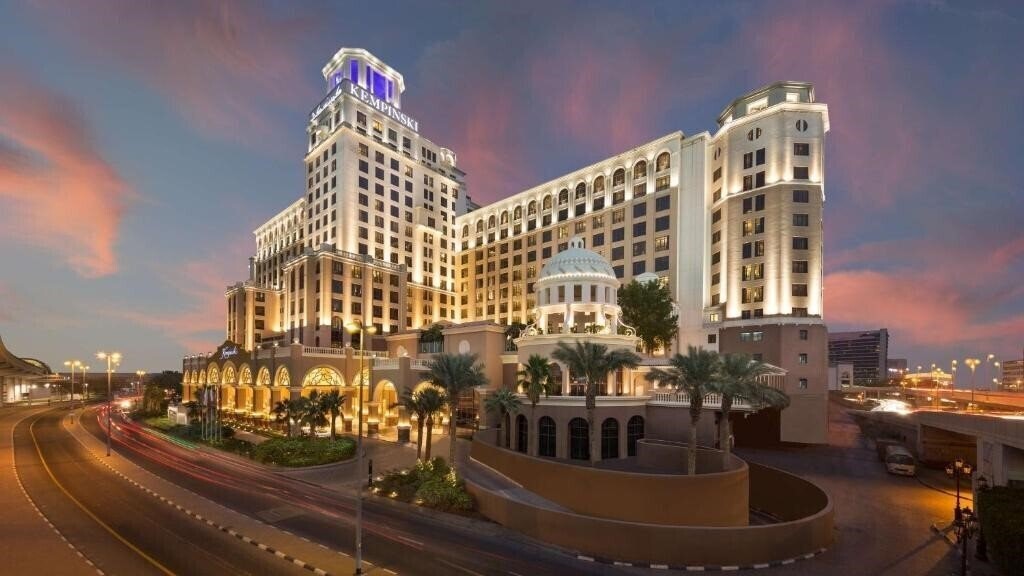 Готель Kempinski Hotel Mall of the Emirates 5*