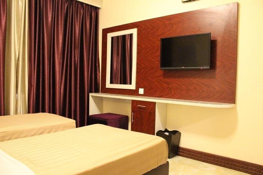 Зображення Mariana 3*