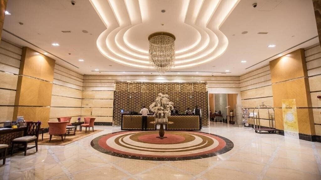 Картинка La Suite Dubai Hotel & Apartments (ex. Fraser Suites Hotel Apartments) 4*