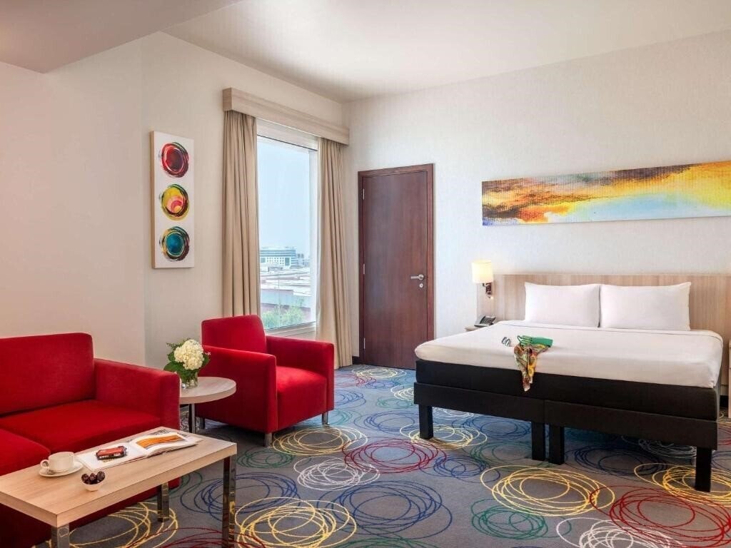 Фото Ibis Styles Dragon Mart Dubai 3*