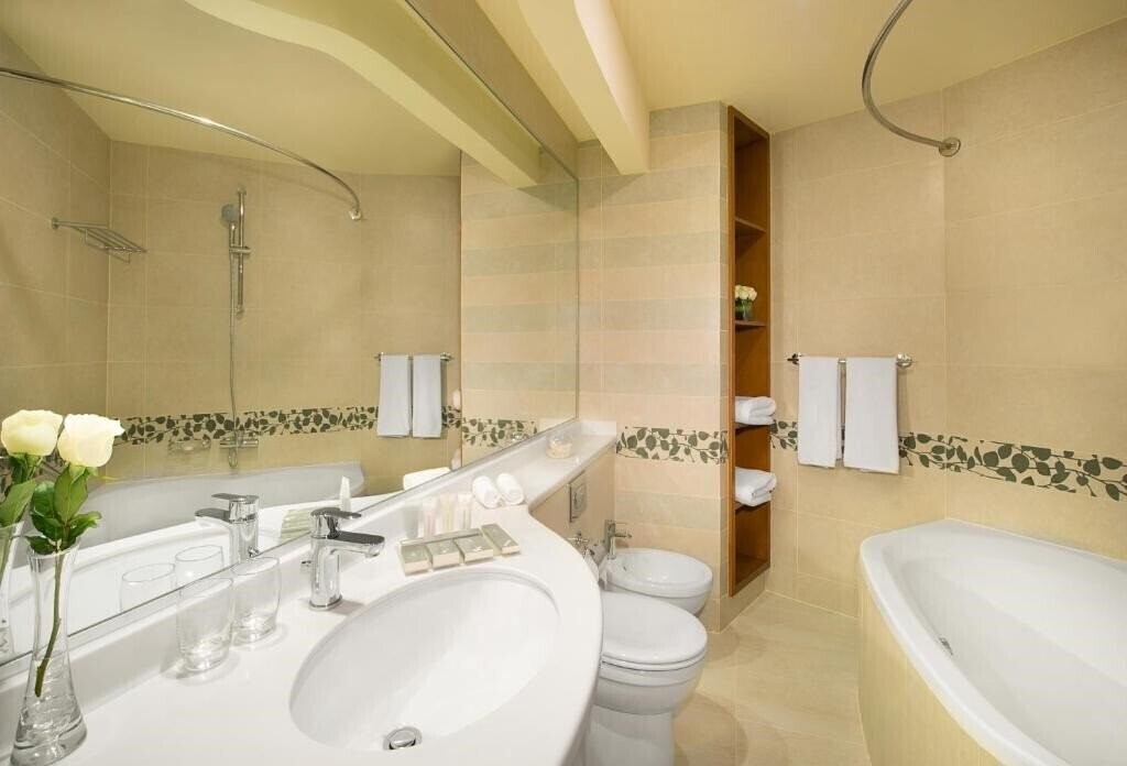 Фотографія City Seasons Towers Hotel Dubai 4*