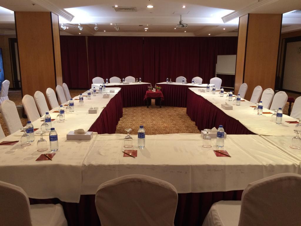 Картинка London Suites Hotel 3*