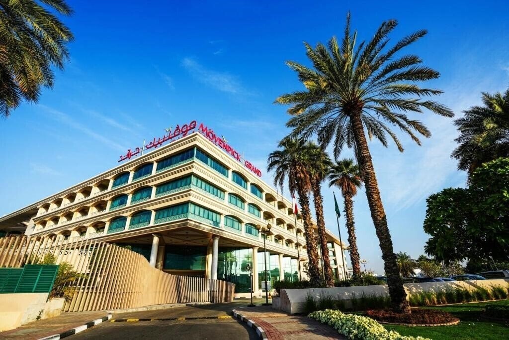 Готель Movenpick Grand Al Bustan Hotel (ex. Roda Al Bustan Dubai) 5*