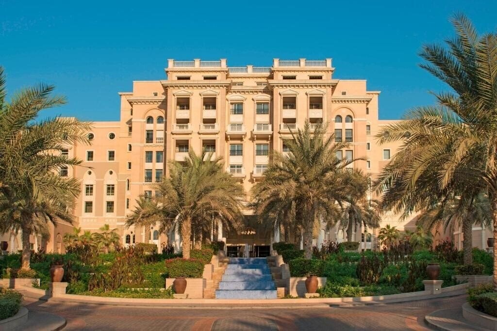 Зображення The Westin Dubai Mina Seyahi Beach Resort & Marina 5*