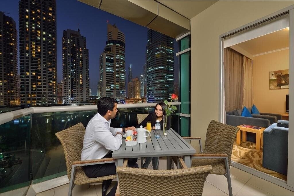 Картинка Oaks Liwa Heights 3*