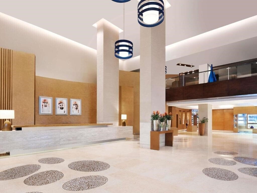 Фото Movenpick Hotel Jumeirah Beach 5*
