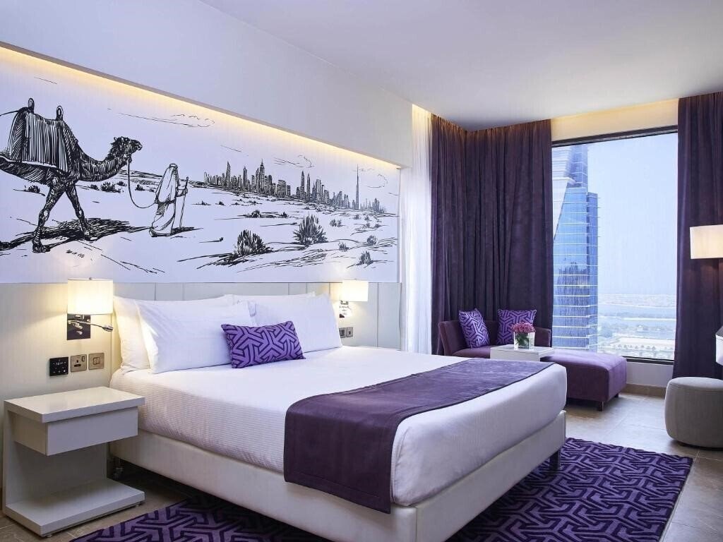Отель Mercure Hotel Apartments Dubai Barsha Heights 4*