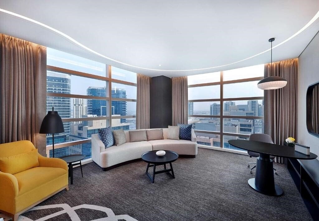 Зображення Double Tree by Hilton Dubai – Business Bay 4*