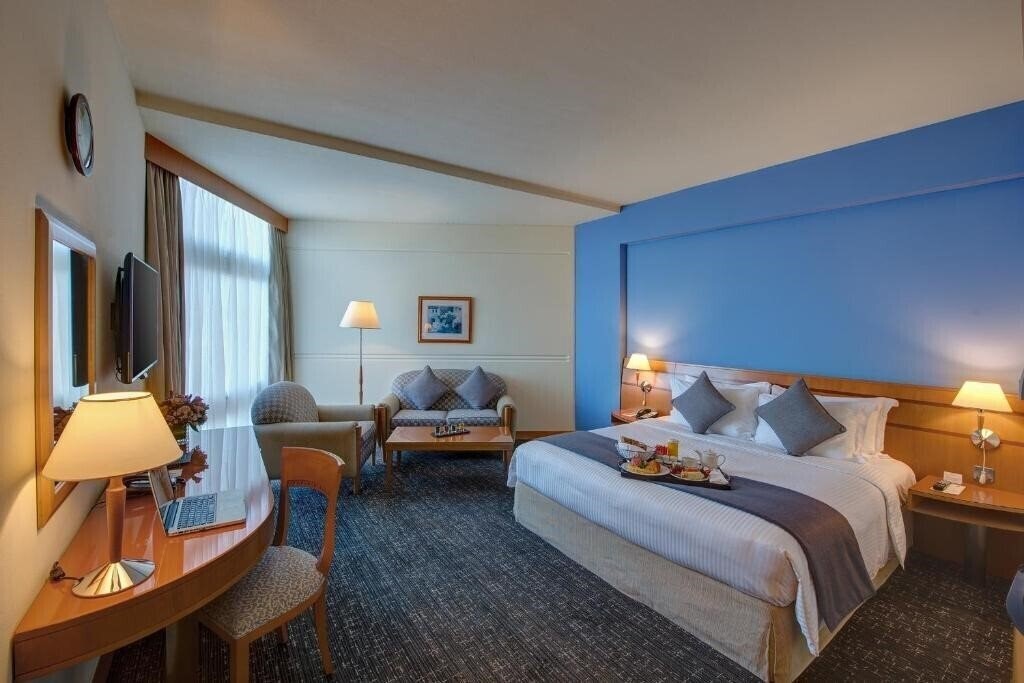 Готель J5 Hotels Port Saeed 4*