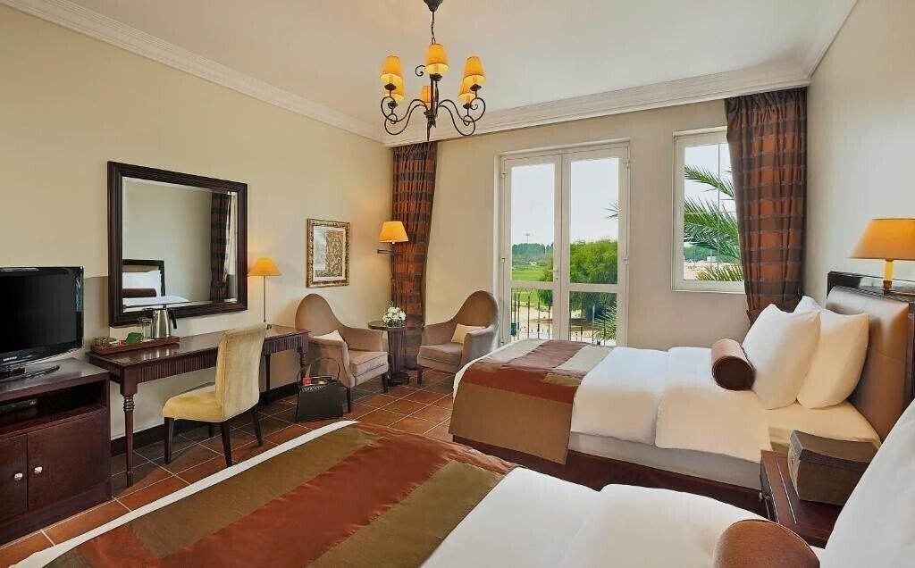 Зображення Arabian Ranches Golf Club 2*