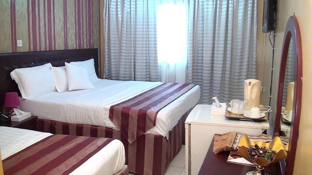 Фото Golden Star Hotel 2*