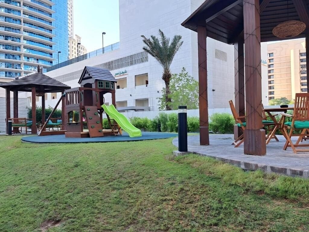 Зображення Barcelo Residences Dubai Marina Apt апартаменты