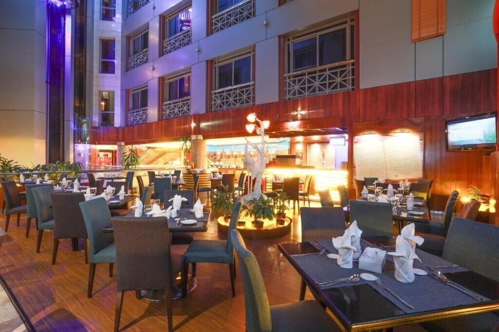 Изображение Fortune Grand Hotel Dubai 4*
