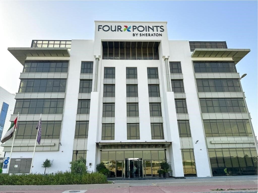 Фото Occidental Dubai Production City 4*