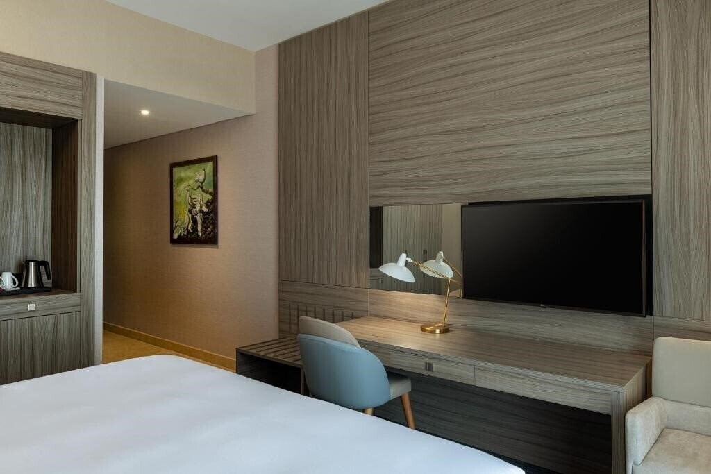 Зображення Occidental Dubai Production City 4*
