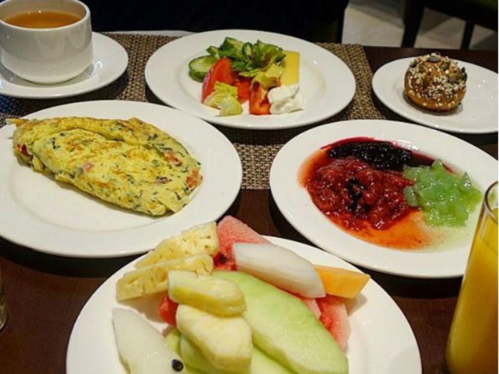 Фотография Sheraton Dubai Creek Hotel & Towers 5*