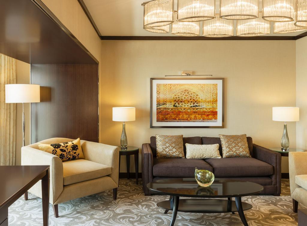 Изображение Sheraton Dubai Creek Hotel & Towers 5*