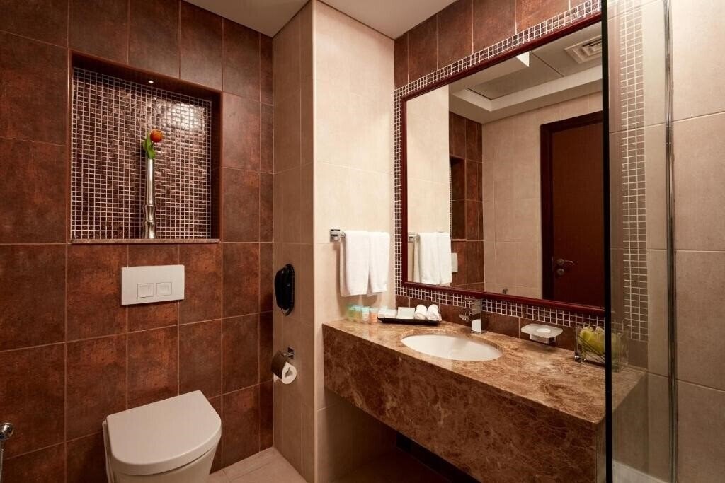 Фотографія Treppan Hotel & Suites by Fakhruddin 4*