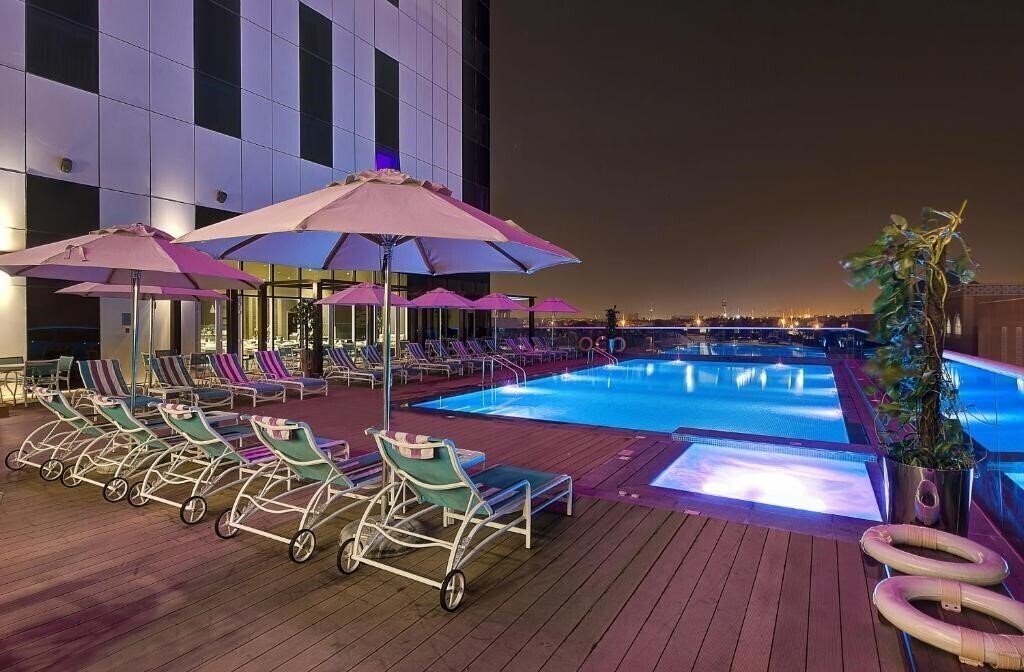 Фотография Premier Inn Dubai Ibn Battuta Hotel 3*