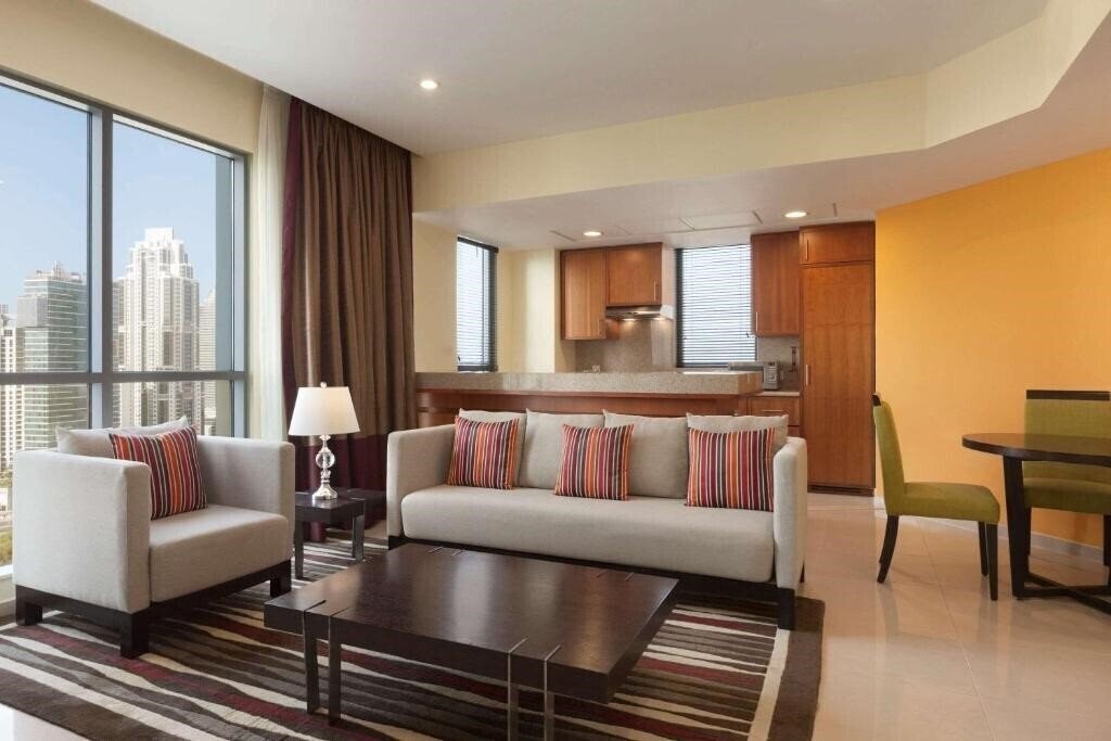 Картинка Ramada by Wyndham Downtown Dubai 4*