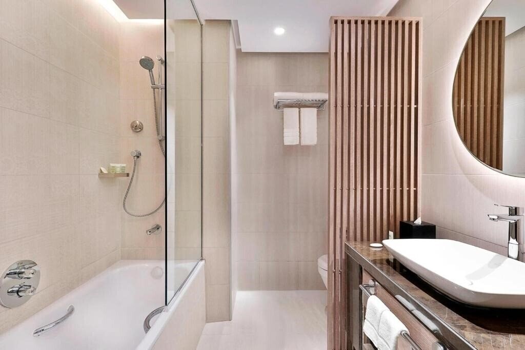 Фотографія Courtyard by Marriott Al Barsha Dubai (ex. Courtyard Al Barsha Dubai) 4*