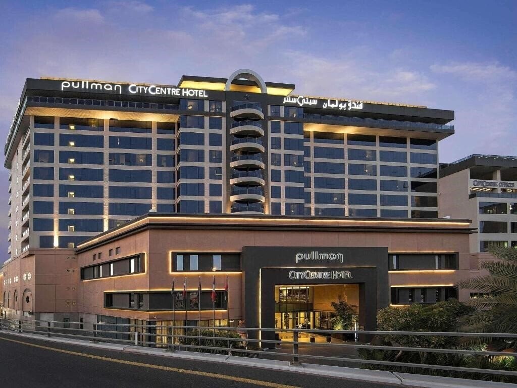 Отель Pullman Dubai Creek City Centre 5*
