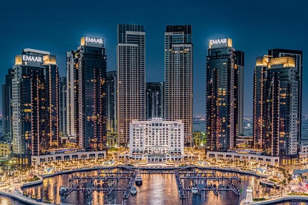 Готель Vida Creek Harbour 4*