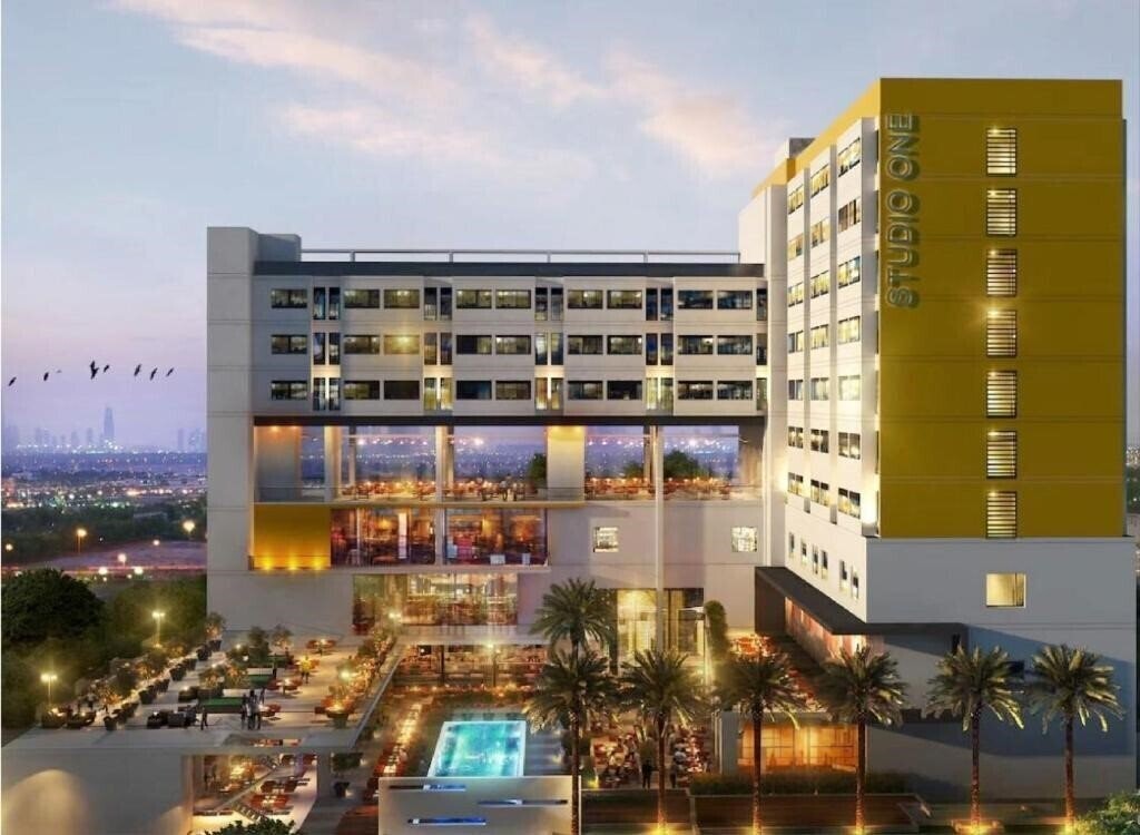 Отель Studio One Hotel 4*