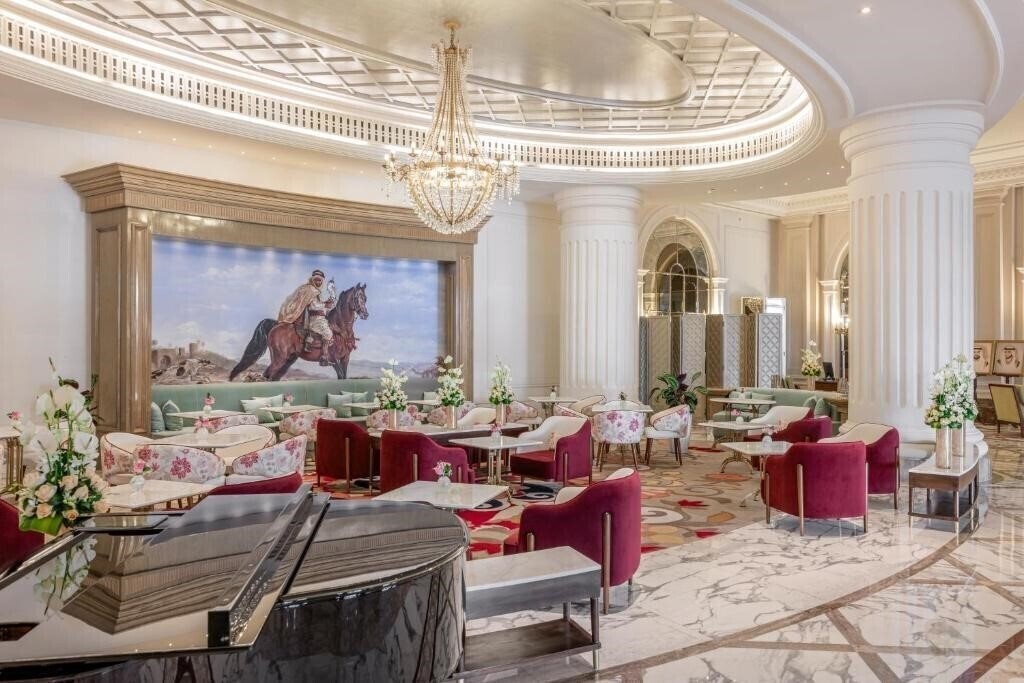 Фото Al Habtoor Palace Dubai (ex. Habtoor Palace Lxr Hotel And Resort) 5*