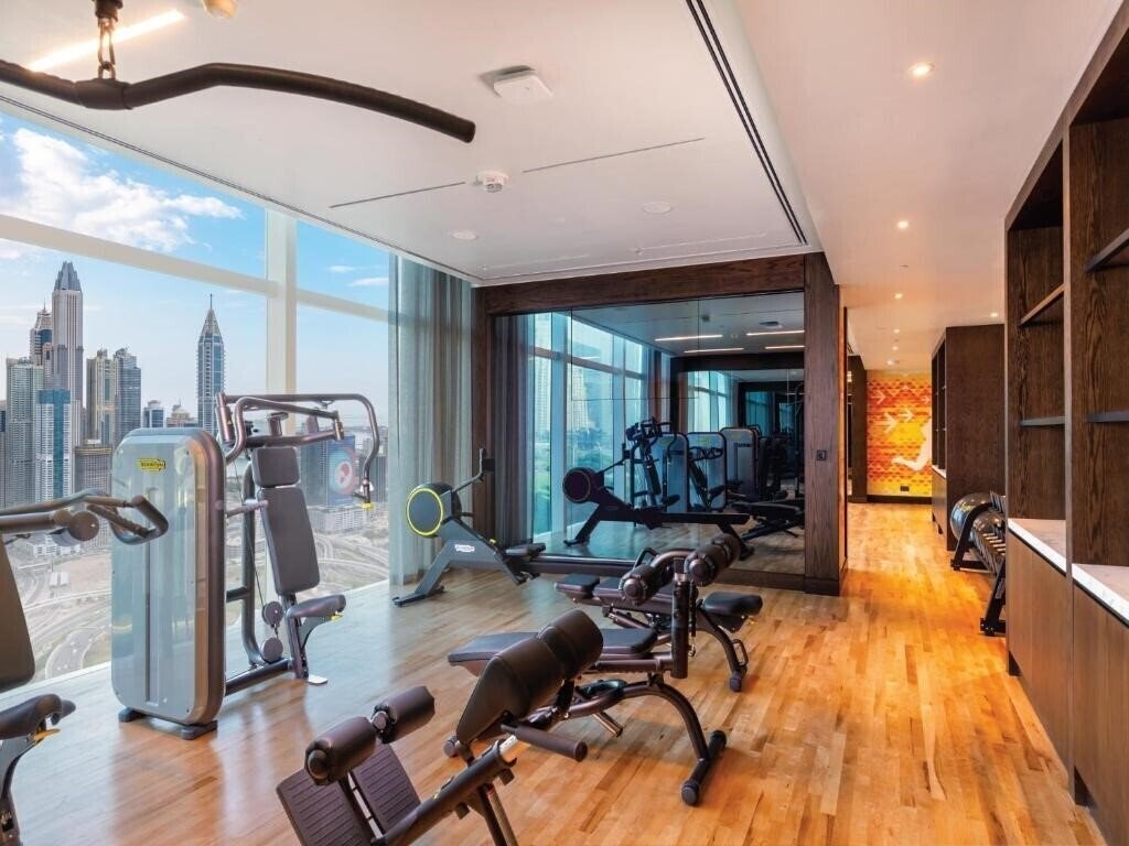 Фотография Taj Jumeirah Lakes Towers Hotel 5*