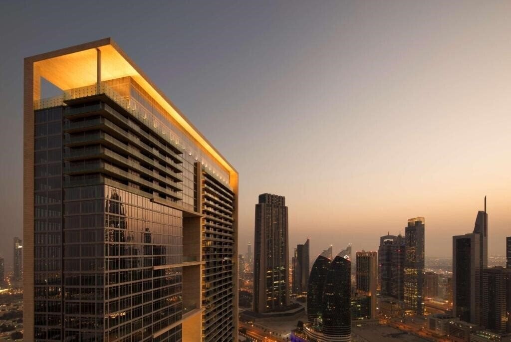 Отель Waldorf Astoria Dubai International Financial Centre 4*