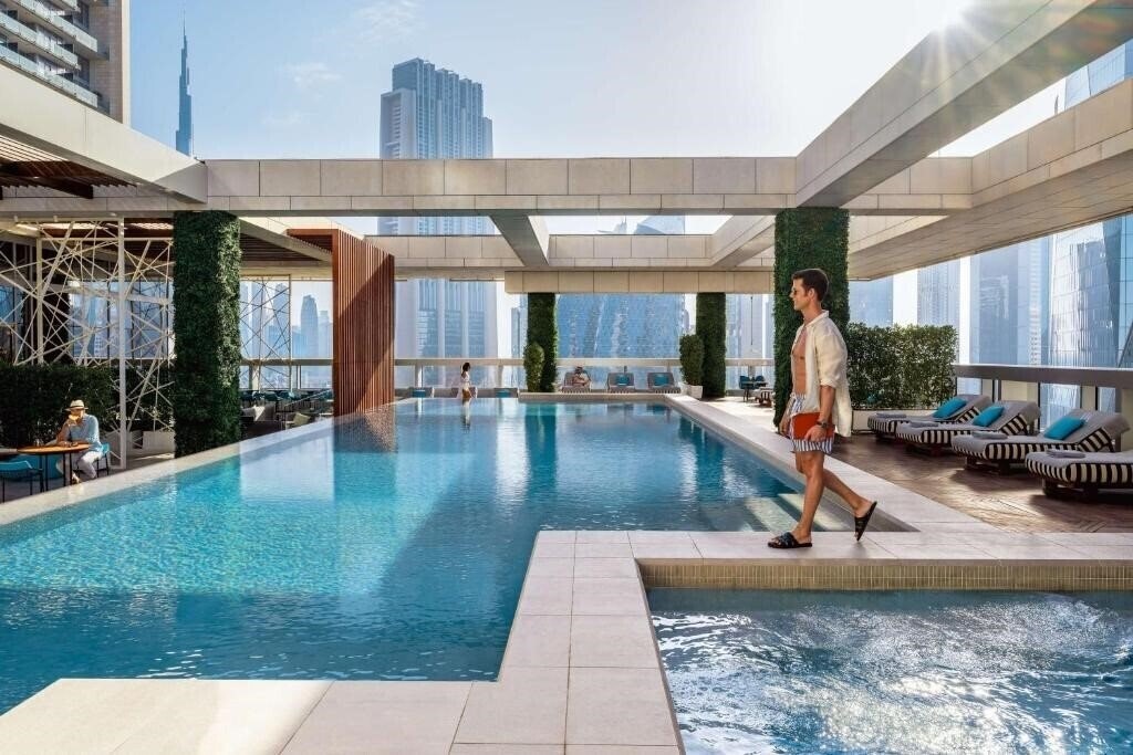 Изображение Waldorf Astoria Dubai International Financial Centre **** 4*