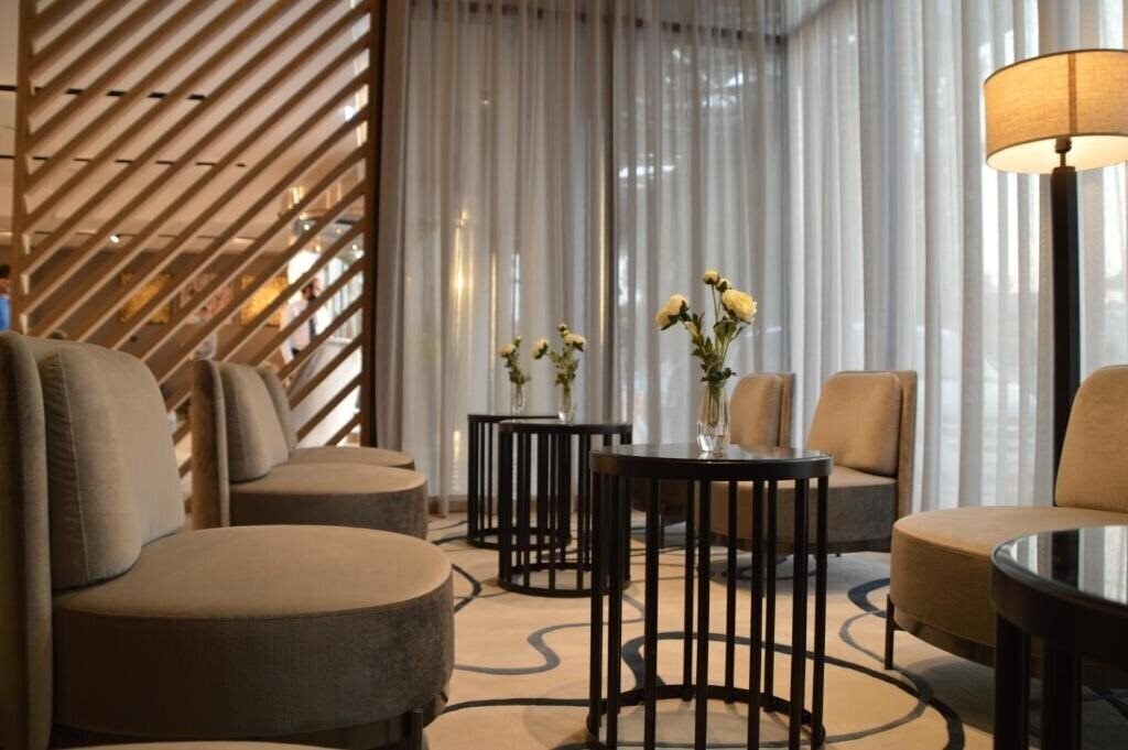 Фотографія Beach Walk Hotel Jumeirah 4*