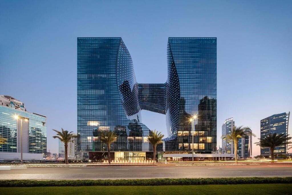 Отель ME Dubai by Media 5*