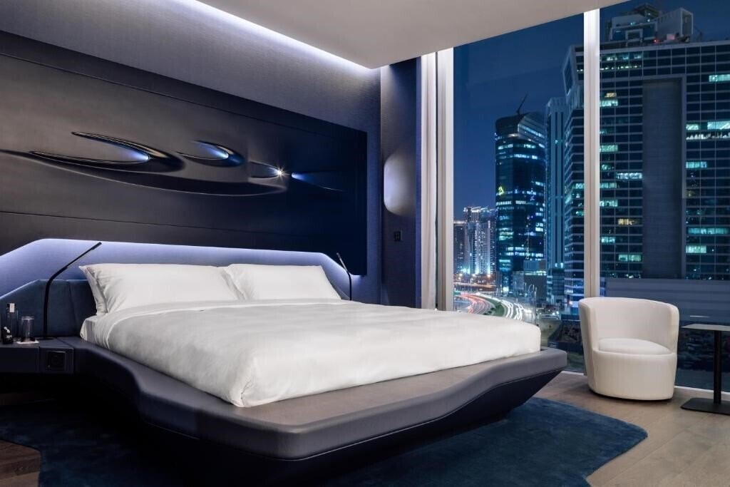 Готель Me Dubai By Media **** 4*
