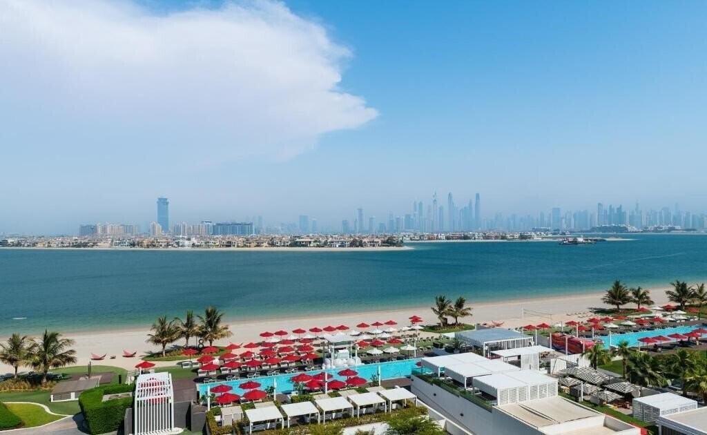 Картинка Th8 Palm Dubai Beach Resort, Vignette Collection 5*