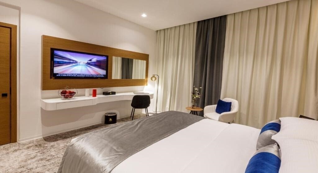 Изображение Rose Executive Hotel 3*