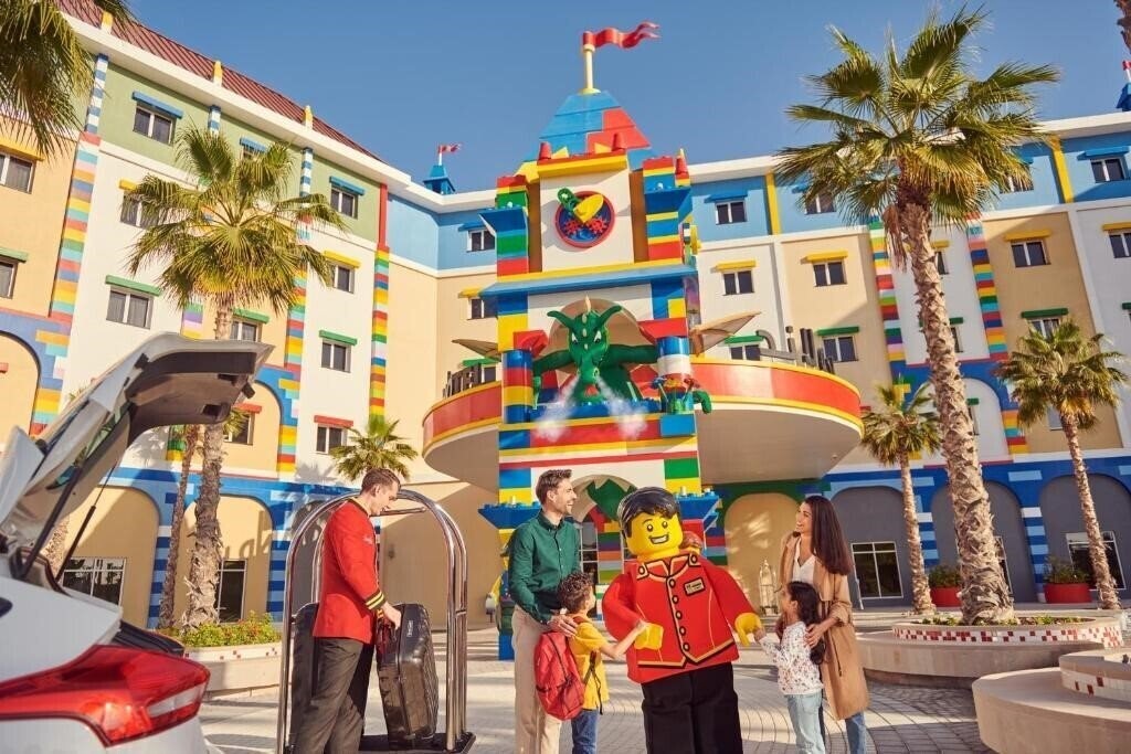 Готель Legoland Hotel Dubai 4*