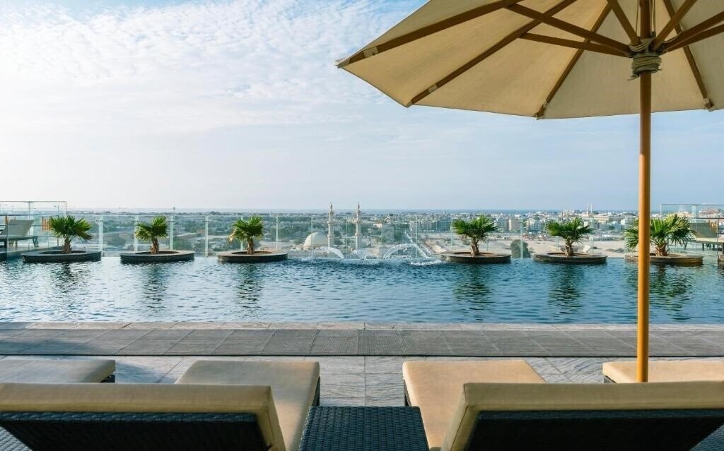 Картинка The Tower Plaza Hotel Dubai 5*